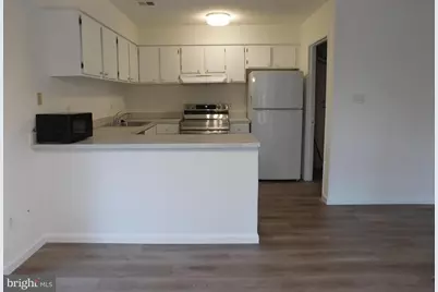2130 Cartwright Place, Reston, VA 20191 - Photo 9