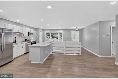 4752 Carterwood Drive, Fairfax, VA 22032 - Photo 7