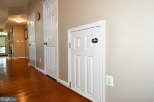 2663 Manhattan Pl, Vienna, VA 22180 - Photo 11