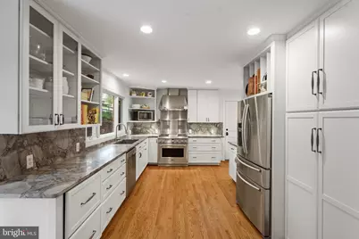 210 Falcon Ridge Road, Great Falls, VA 22066 - Photo 19
