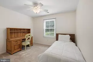 210 Falcon Ridge Rd, Great Falls, VA 22066 - Photo 39