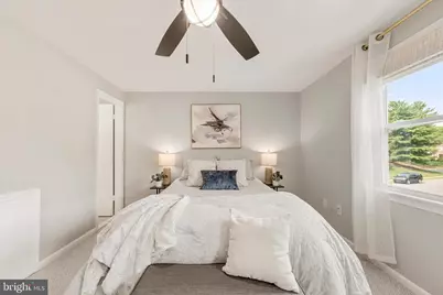 7400 Meadowleigh Way, Alexandria, VA 22315 - Photo 17