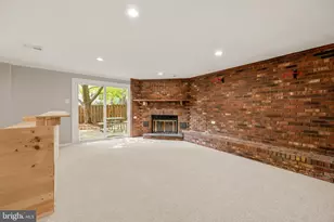 7400 Meadowleigh Way, Alexandria, VA 22315 - Photo 27
