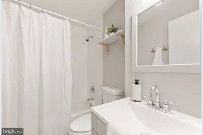 7400 Meadowleigh Way, Alexandria, VA 22315 - Photo 23