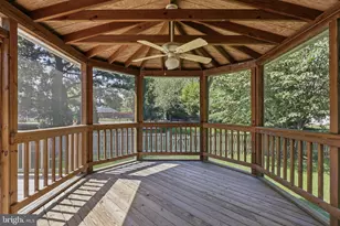13603 Haverford Ct, Chantilly, VA 20151 - Photo 45