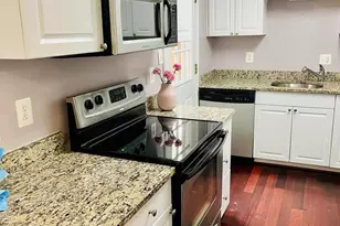 7525 Magarity Rd, Falls Church, VA 22043 - Photo 7