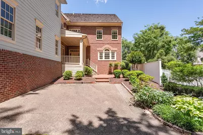 9860 Palace Green Way, Vienna, VA 22181 - Photo 55
