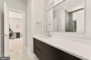 9860 Palace Green Way, Vienna, VA 22181 - Photo 41