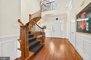 9860 Palace Green Way, Vienna, VA 22181 - Photo 25