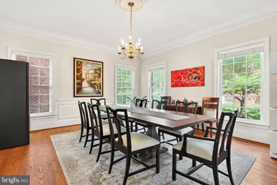 9860 Palace Green Way, Vienna, VA 22181 - Photo 21