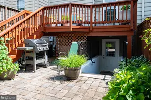 6074 Kestner Cir, Alexandria, VA 22315 - Photo 39