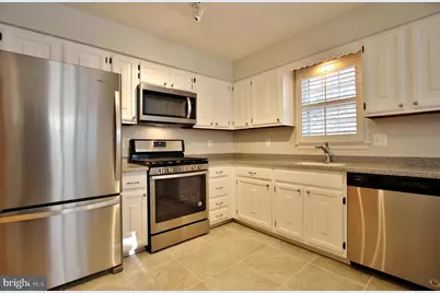 7321 Mallory Lane, Alexandria, VA 22315 - Photo 11