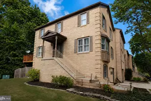 7321 Mallory Ln, Alexandria, VA 22315 - Photo 1