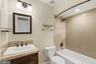 1433 McLean Mews Ct, McLean, VA 22101 - Photo 33