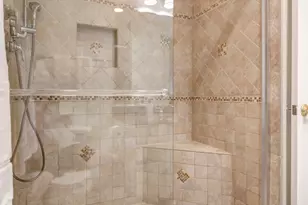 1521 Forest Villa Ln, McLean, VA 22101 - Photo 39