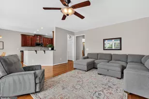 7996 Almeda Ct, Lorton, VA 22079 - Photo 5