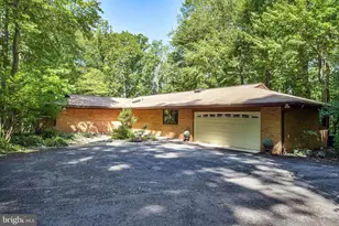 2026 Hunter Mill Rd, Vienna, VA 22181 - Photo 1