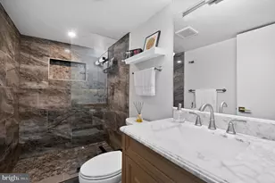 6027 Queenston St, Springfield, VA 22152 - Photo 27