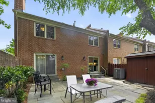 6027 Queenston St, Springfield, VA 22152 - Photo 31