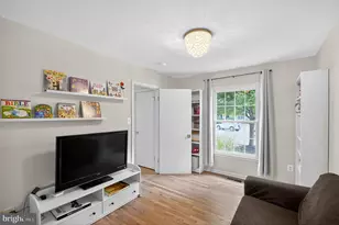 6027 Queenston St, Springfield, VA 22152 - Photo 13