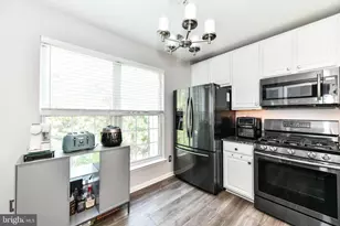 12765 Fair Crest Ct, Fairfax, VA 22033 - Photo 11