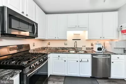 12765 Fair Crest Court #304, Fairfax, VA 22033 - Photo 13