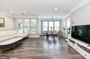 12765 Fair Crest Ct, Fairfax, VA 22033 - Photo 3