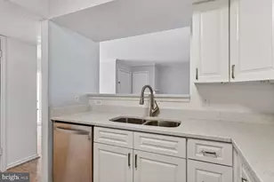 1541 Lincoln Way, McLean, VA 22102 - Photo 7