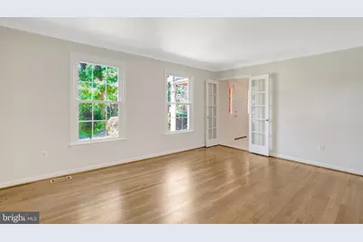 8517 Electric Ave, Vienna, VA 22182 - Photo 19