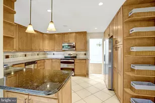 8517 Electric Ave, Vienna, VA 22182 - Photo 33