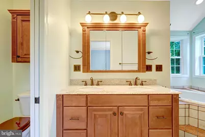 8517 Electric Ave, Vienna, VA 22182 - Photo 49