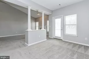 14302 Rosy Ln, Centreville, VA 20121 - Photo 11
