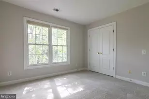 9551 Lagersfield Cir, Vienna, VA 22181 - Photo 25
