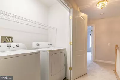 9551 Lagersfield Circle, Vienna, VA 22181 - Photo 23