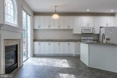 9551 Lagersfield Circle, Vienna, VA 22181 - Photo 17