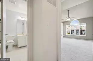 6182 Stonepath Cir, Centreville, VA 20120 - Photo 29