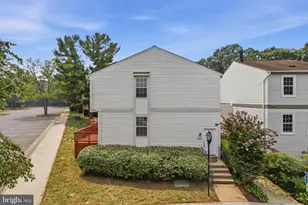 5906 Bridgetown Ct, Burke, VA 22015 - Photo 1
