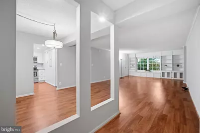 7621 Provincial Drive #211, McLean, VA 22102 - Photo 7