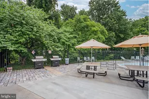 7621 Provincial Dr, McLean, VA 22102 - Photo 35