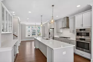 5128 Ridgeview Retreat, Chantilly, VA 20151 - Photo 11