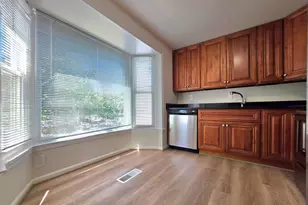 2901 Piney Grove Ct, Fairfax, VA 22031 - Photo 3