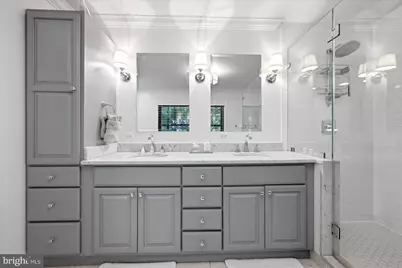 710 Live Oak Drive, McLean, VA 22101 - Photo 33