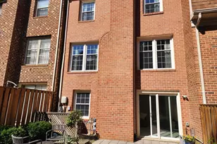 3720 Mt Airey Ln, Annandale, VA 22003 - Photo 13