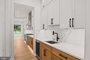103 St Andrews Dr NE, Vienna, VA 22180 - Photo 29
