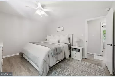 1811 Cranberry Lane, Reston, VA 20191 - Photo 17