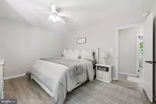 1811 Cranberry Ln, Reston, VA 20191 - Photo 17