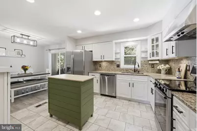 1811 Cranberry Lane, Reston, VA 20191 - Photo 7