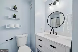 1811 Cranberry Ln, Reston, VA 20191 - Photo 27