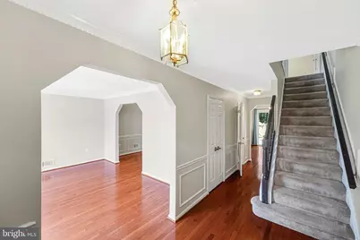 2852 Yarn Court, Falls Church, VA 22042 - Photo 5