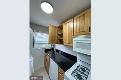 Farrington, Alexandria, VA 22303 - Photo 7